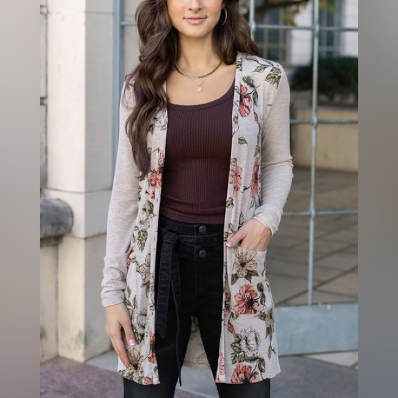 Grace & Lace long floral cardigan - Picture 14 of 15